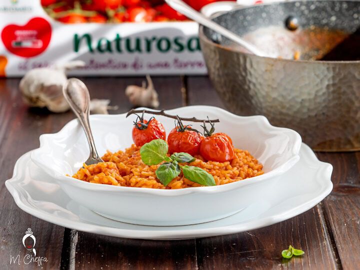 Risotto con sugo di pomodorini arrosto